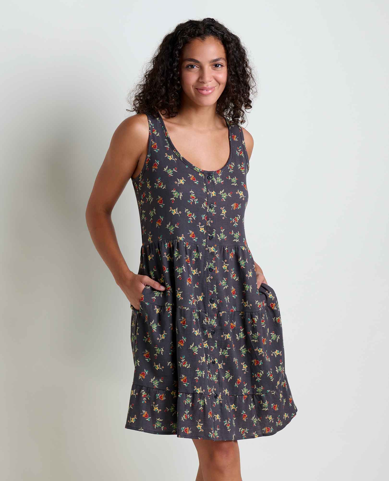 Manzana Tiered Sleeveless Dress